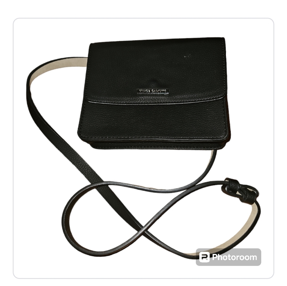 Vince Camuto small crossbody in great condition EUC